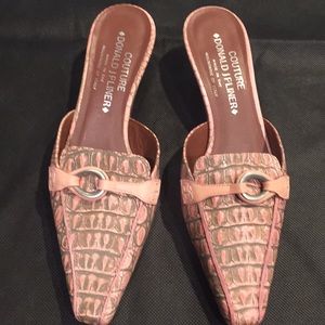 Brand new Couture Donald J Pliner mules